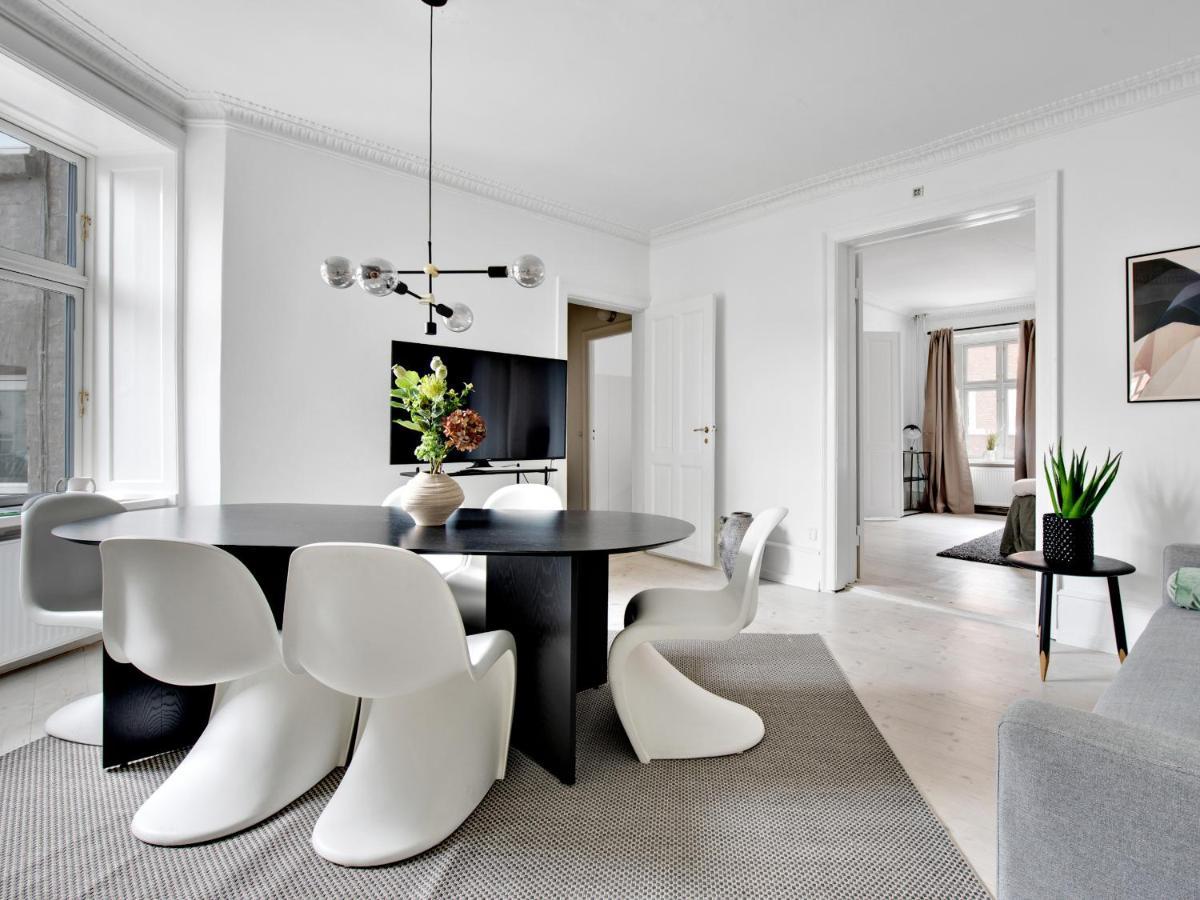 Sanders Stage - Perfectly Planned Three-Bedroom Apartment Near Nyhavn Copenaghen Esterno foto